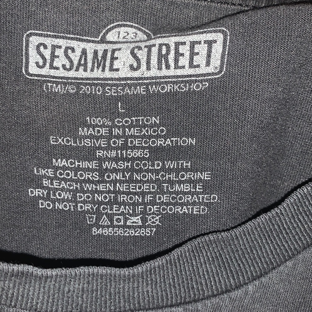 Sesame Street run DMC - Picture 3 of 3